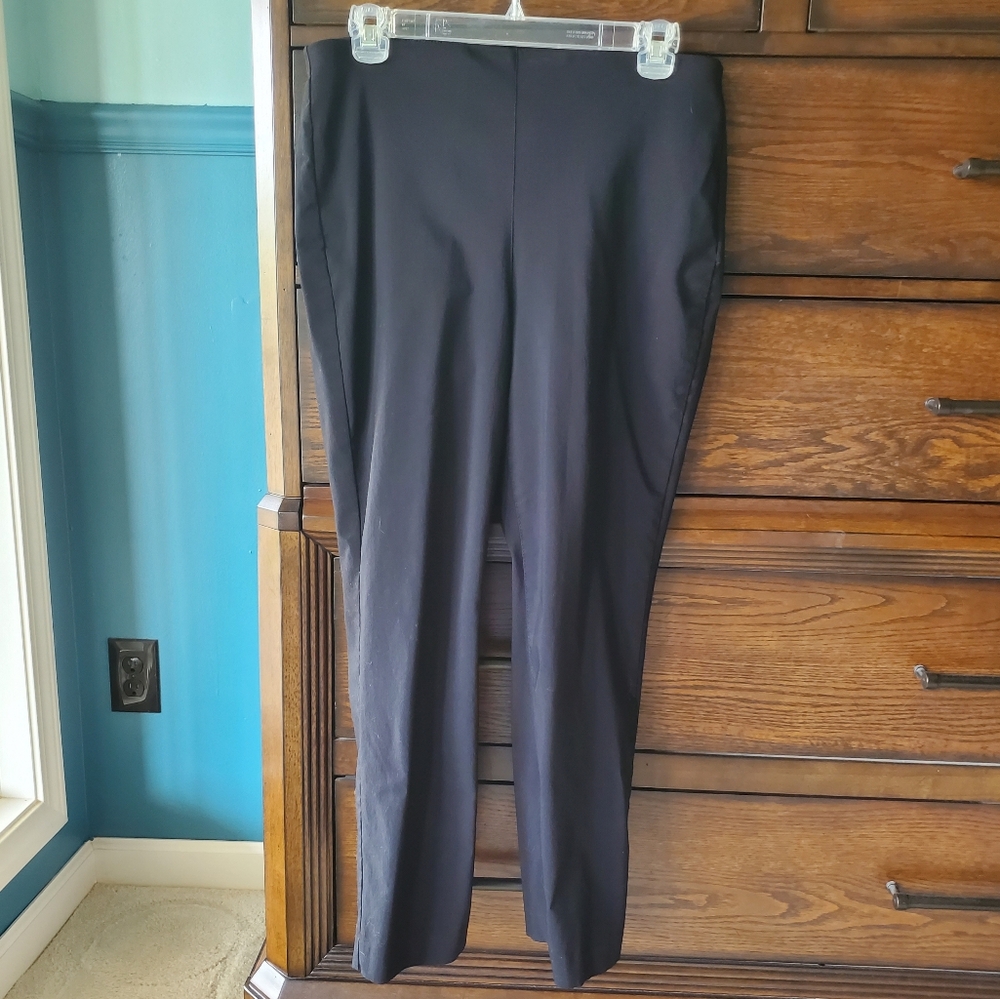 Chico's Fabulously Slimming Pants Black